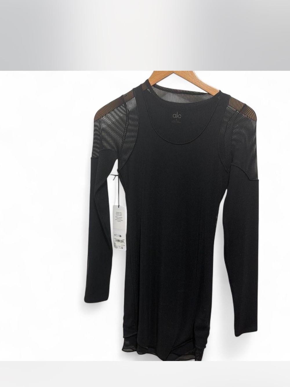 ALO Yoga Black Long-Sleeve Mesh Shoulder Ribbed Top